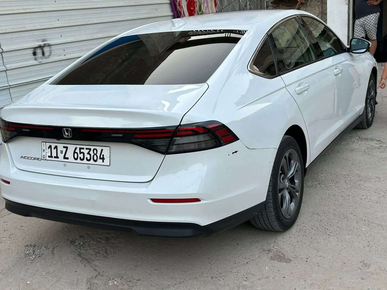 السلام عليكم 
هونده اكورد 
موديل 22 امريكي 
حادثه بنيد مبدل  وجاملغ بارد 
السعر 170وبيها مجال 
***********
بغداد

