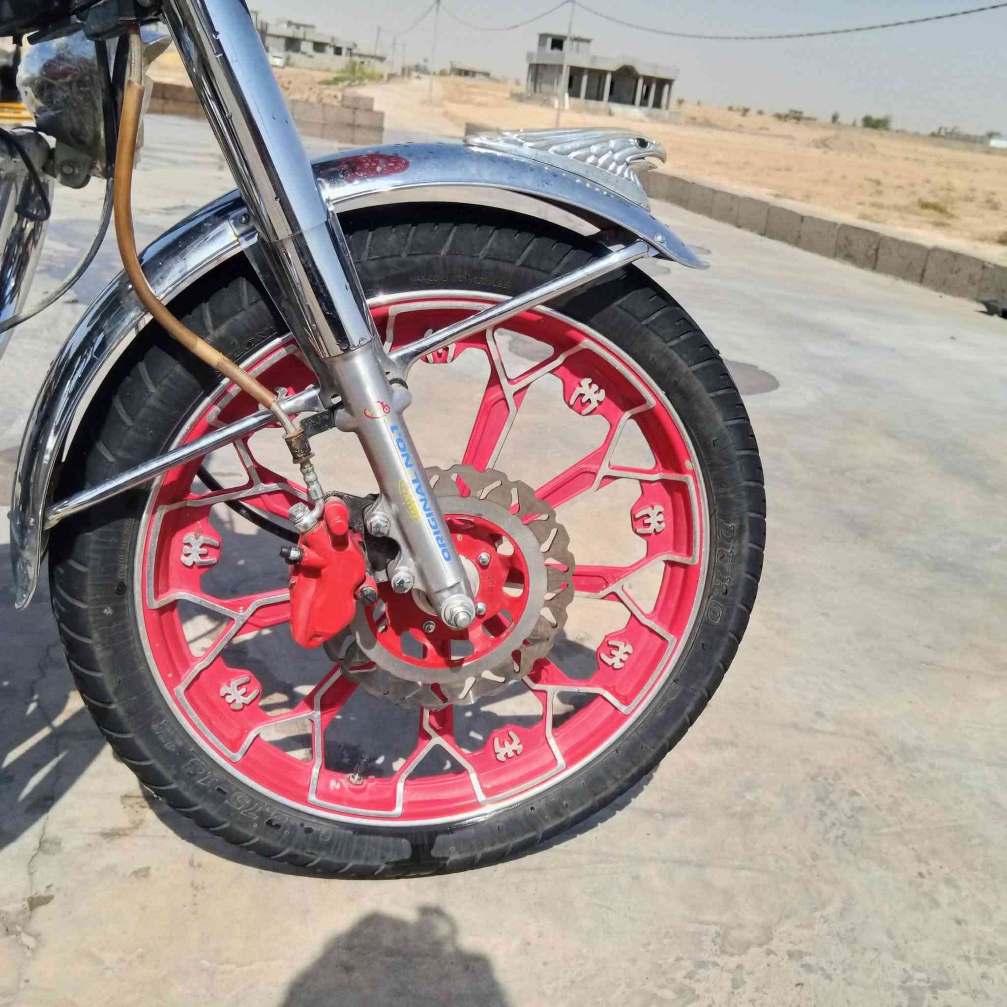 السلام عليكم موطور للبيع
جني ابو الكله موديل 2025 
محرك 200cc
محرك شرط ما مفتوح 
لا صرف ولا بخار 
نشاط فولل 
بعدوو بتايرات الشركه تواير نضاف 
ويل الجدام بي طعجه خفيفه اتعدل 
ويل الوره ما بي اي شيي 
كهربائيات كله شغاله 
نكره سلف 
دبلات بلاديه شغاله وره وجدام 
مكان كركوك الزاب ↗️السعر💸 راسلني خاص اجاوبك  رقمي ***********
