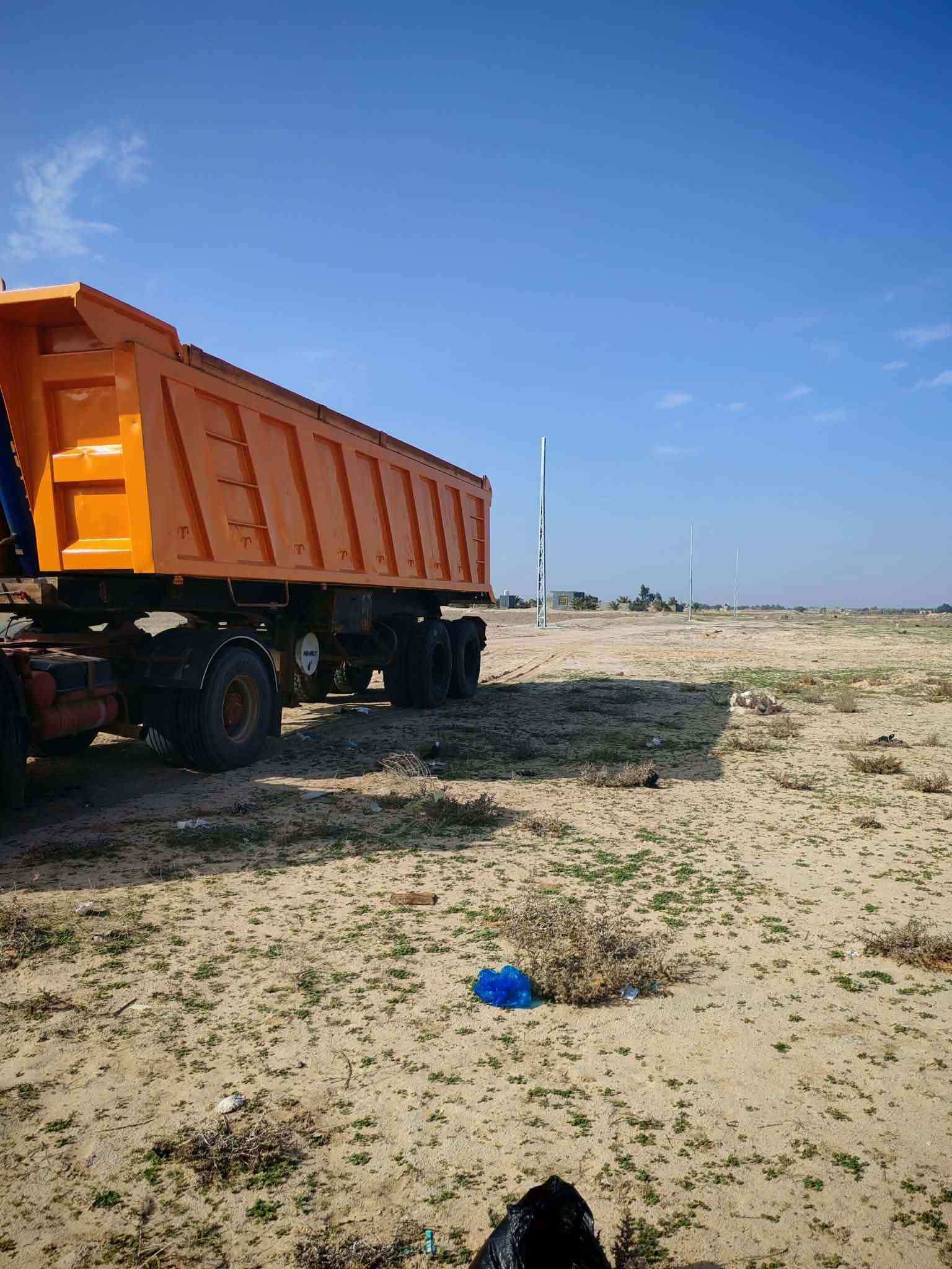 راس وعربانه • تاير • شاحنة