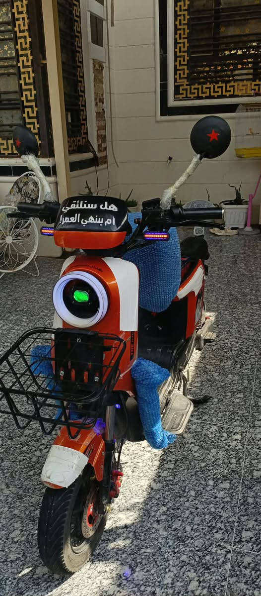 سلام عليكم
R9للبيع 
شاشه تقره فولتيه
موديل 2026 

بطارياتهة نضيفه كلش 

صار شهر من فتحته كسر كارتون

باسكل خير من الله 

نضام بك 

وبلاتوث
عنوان شهربان المقداديه حي العسكري 
سعر 550بي مجال الاستفسار خاص او واتساب فقط ***********
