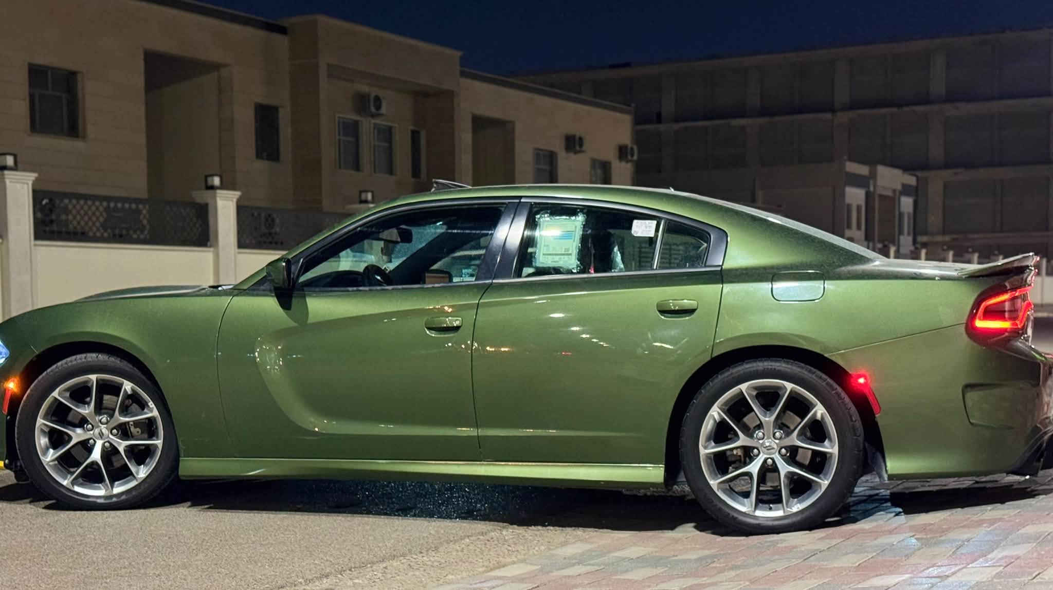 جاجر GT • ٢٠٢٠ • رمادي