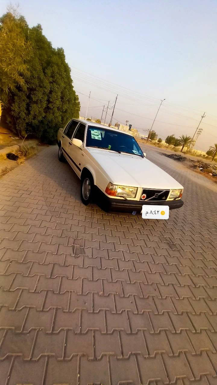 السلام عليكم فولفو موديل ٩٠ حجم ٧٤٠  مكينه تيريو   صبغ عام   مكينه كير حداديه ضفاير كلها جدد شواصي جدد  المكان النجف رقم كربلاء انكليزي  للستفسار *********** السعر ٦٥
