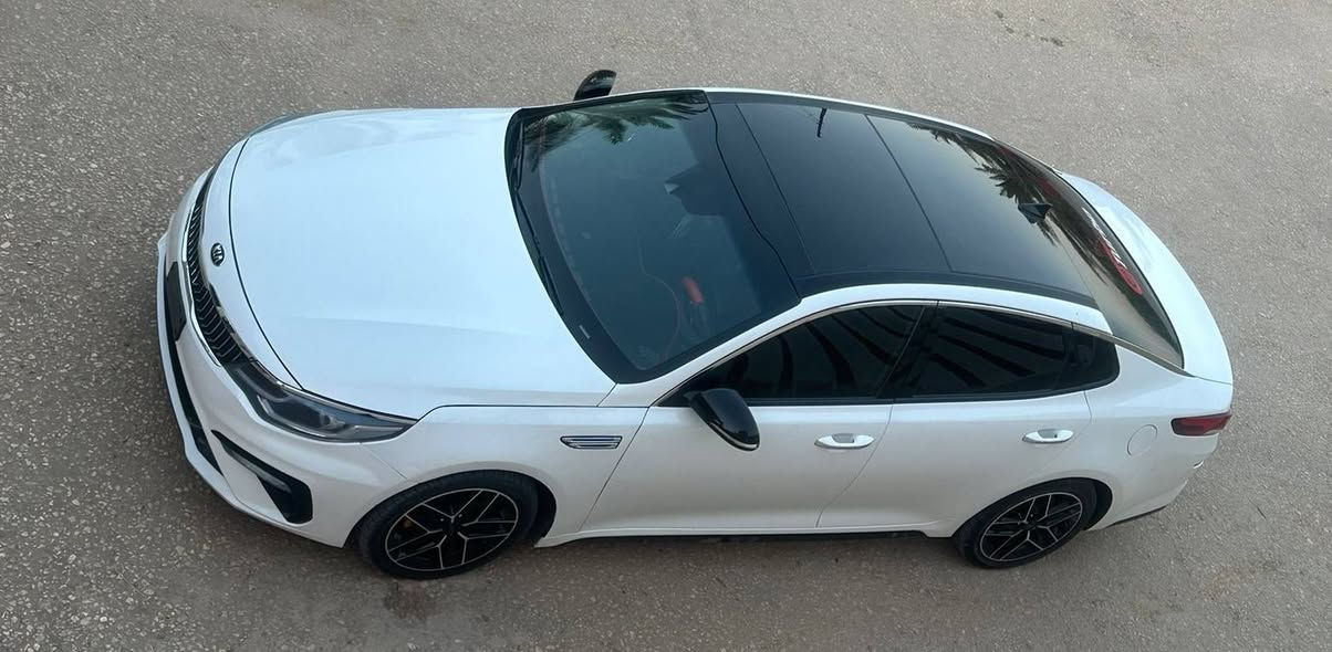 السعر 140 وبيهه مجال مكلف بالنشر اوبتيما 2020 امريكي فول مواصفات رقم نجف باأسمي حادثهه موضح بصور + تبديل الباب الخلفي جهه السايق بدون قطره صبغ ماشيه 74 الف اللاستفسار *********** مكاني الديوانيه (غماس)

