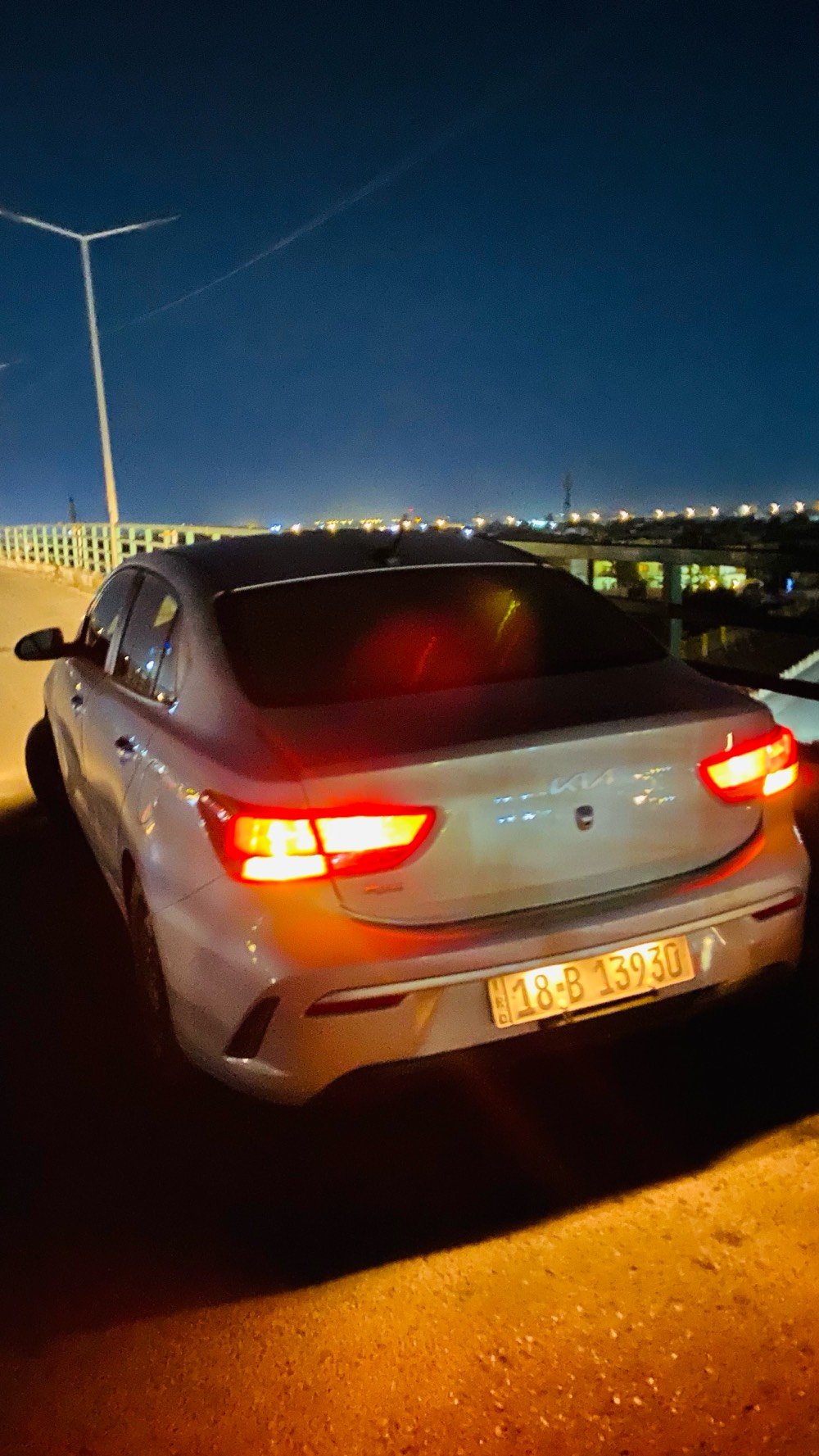 🚘 للبيع كيا ريو 2022 أمريكي 🇺🇸

🔹 الموديل: Kia Rio 2022
🔹 وارد أمريكي 🇺🇸
🔹 المحرك: 1.6L بنزين دبل نوزل
🔹 القوة: 120 حصان
🔹 ناقل حركة: أوتوماتيك CVT
🔹 دفع أمامي
🔹 اقتصادية جداً بالوقود
🔹 كاميرا خلفية
🔹 بلوتوث + USB
🔹 شاشة وسطية
🔹 تحكم بالمقود
🔹 تكييف
🔹 5 مقاعد
🔹 السيارة استخدام شخصي ونظيفة

📍 الموقع: الديوانيه __
🛣️ الممشى:80كم💰 السعر:117 وبيها مجال قليل 📞
السيارة جاهزة مال بيت 
للأستفسار. ***********
فقط واتساب غير متواجد ع ماسنجر