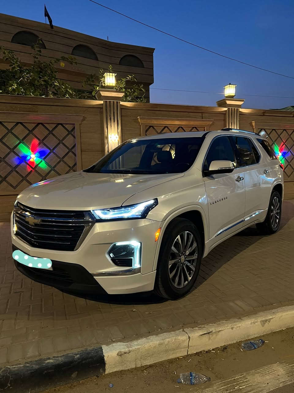 ترافرس بريمير موديل 2023
_محرك 6v مكفول 
_كير مكفول 
مواصفات فول  فئه بريمير أعلى مواصفات
_خمس كامرات 5 ـــــ 360 درجه 📷
_كامره خلفيه أثناء قياده 📷
_تنبيه هتزاز في الكشن استشعار رادارات⚠️
_كاميرات جانبيه خلفيه اماميه 📷
_ خمس بصمات ابواب  
_ويل لون سلفر مميز 
 _ دبل جنطة + فتح بثلاث وضعيات ( بصمه _ ودكمه _ واستشعار عند الاقتراب ) 
 _رادار امامي _رادار خلفي _رادار جانبي _توقف ذاتي
_هندبريك دكمه 
 _تبريد ثلاث قطع : 
_ تبريد مقاعد وتدفئه عدد 4 
 _كراسي جلد مميز منفصل vip
_شاشه قاصه
 _مثبت سرعه
 _تحكم استيرن + تدفئه استيرن + استيرن كهرباء 
_ تحديد مسار +تشغيل عن بعد 
 _جنطه كهرباء (هايدروليك )
 _ مرايات كهرباء شفط + تحكمات 
_كشنات كهرباء + (خزن ميموري)  
_ تحديد نقاط عمياء
_سماعات Bose دمام +مضخم فول صوت 
_*سياره  رقم بغداد انكليزي
_تحول ثاني يوم بأسم المشتري 
سياره جديده بمعنى الكلمه  
ملاحظه قطعتين صبغ  چاملغ وبنيد
للعلم ميزانيه مالت امريكا الحداديه مامدود عليها اصبانه
 *السعر...265 اتصال او تواصل واتساب لمعرفه باقي التفاصيل ***********  
مكان البصره  ابي الخصيب

