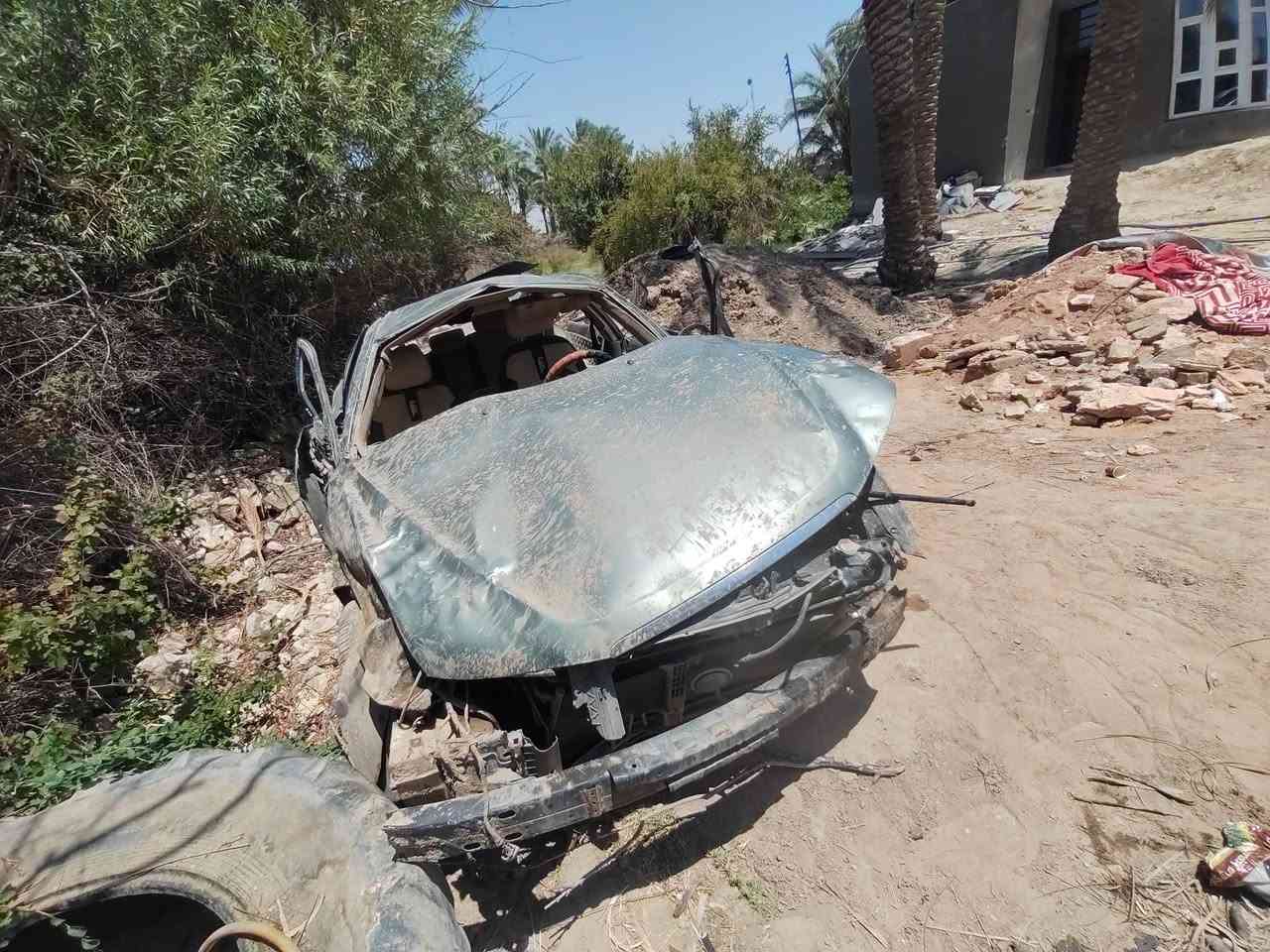 سوناتا مكلوبه مديل 10 مقدس امريكي رقم بغداد بأسمي  محرك 2400 كير محرك وتفرعاته صاحي شاصي لغود فقط كفر. 
الاتصال ع الرقم ***********
