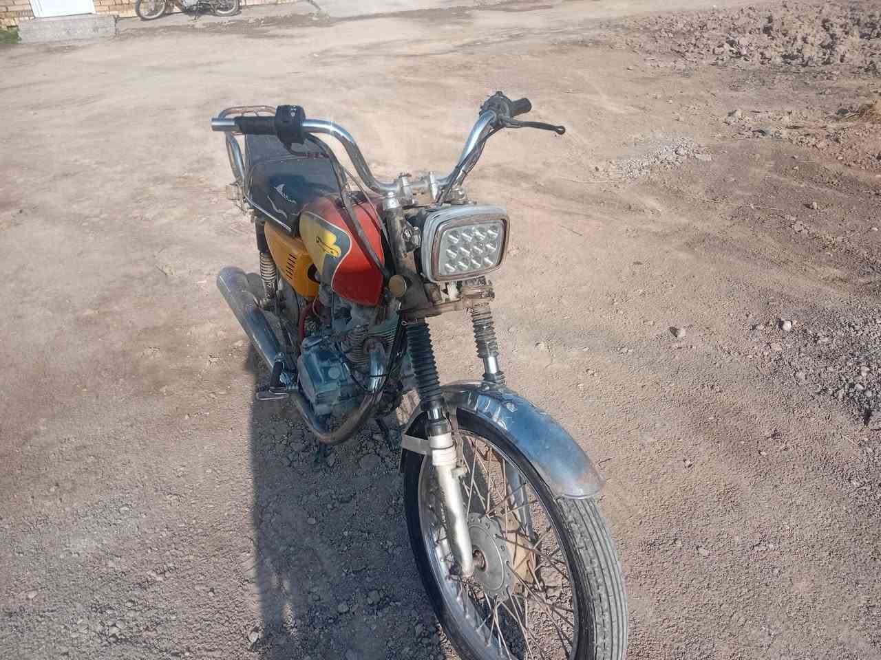بدون اوراق • ٥ كير • عزيزيه