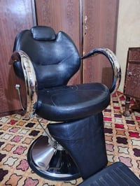 كرسي حلاقة • جديد