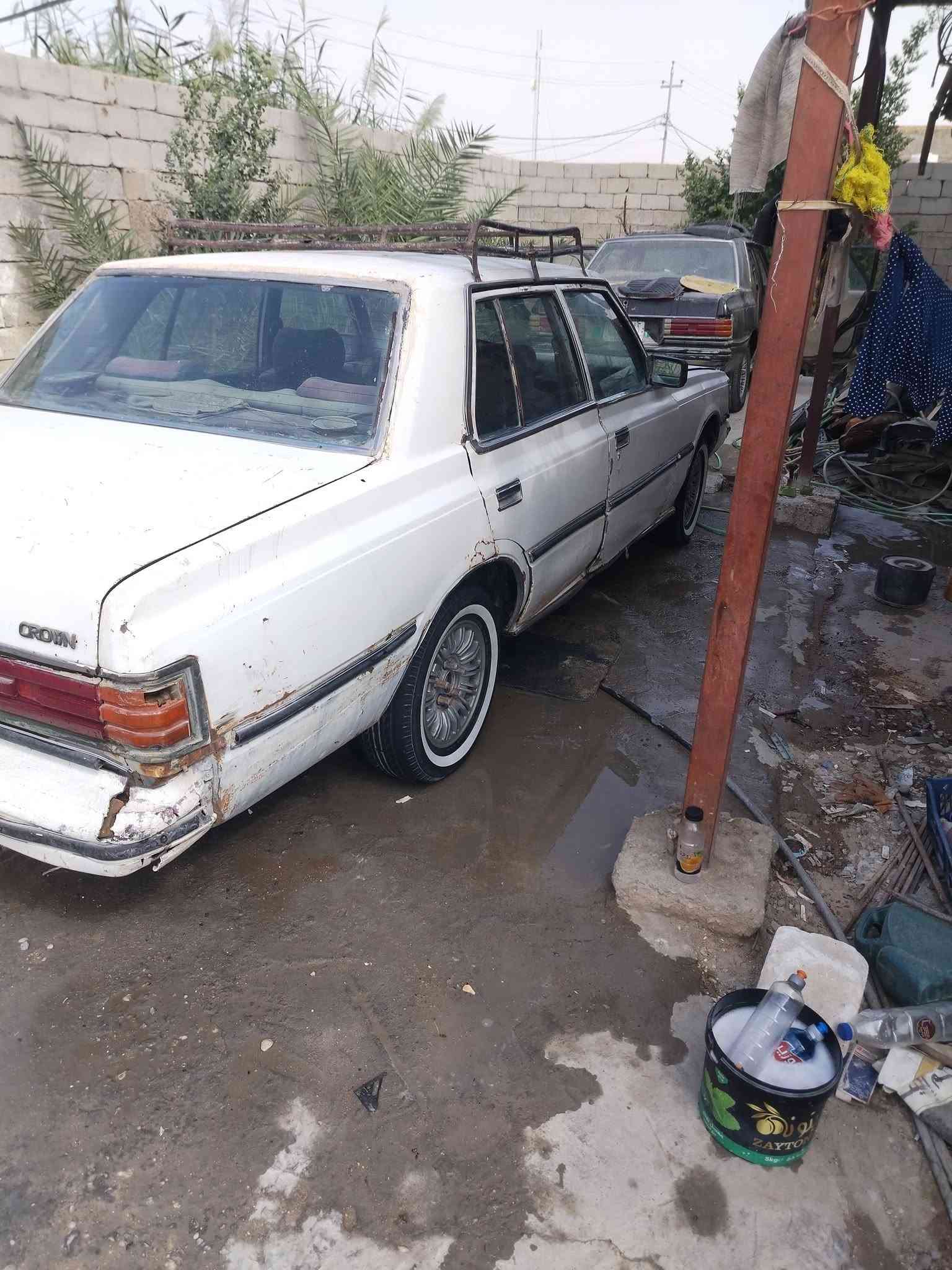كراون سوبر • ١٩٨٣ • رقم نجف