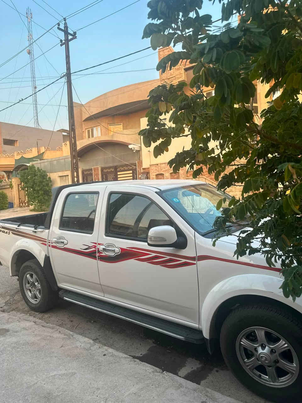 للبيع
كريت ويل 23 رقم بابل بيها قطعتين صبغ بونيد وجاملغ كير ومحرك مامفتوح تحتوي على منظومة غاز 
مكان السيارة الموصل 
للاستفسار اتصل على الرقم 

‭***********‬
