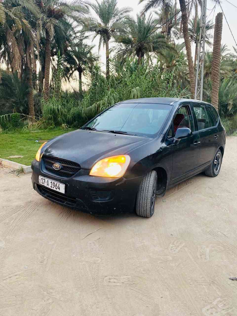 مديل 2009خليجي كيا كارنز 
السونار داخل المنشور كفاله السياره 
المكينه كير تبريد حداديه كله شرط حجم المكينه 2000
مكان السياره الرميثه المجد السعر ٨٥ وبيه مجال بصيط 
*********** بيع فقط بدون مراوس
