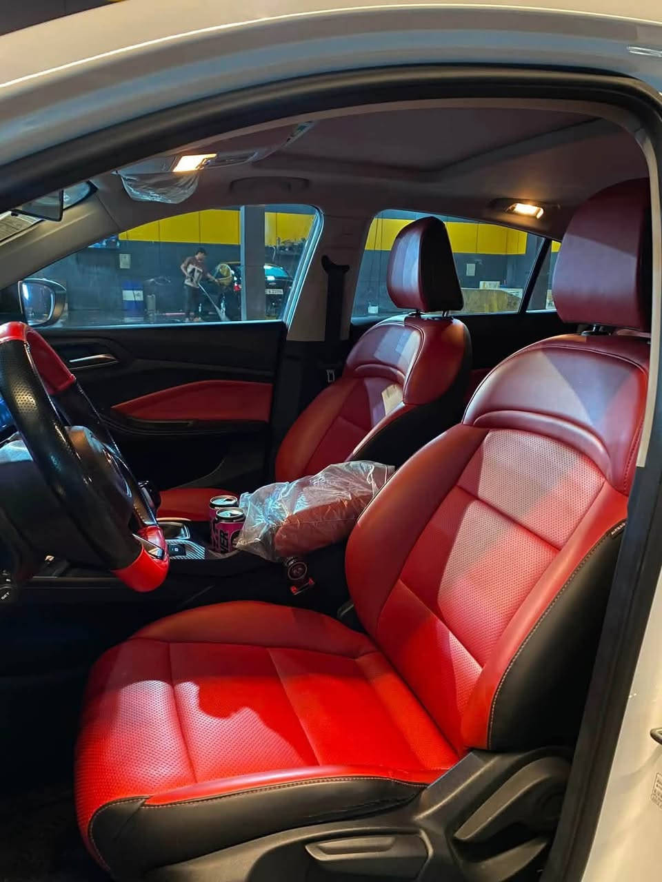 MG GT 2024 ✅
فول مواصفات 
هندربريك بصمه
اوتو هولد 
كشنات جلد احمر بلادي
ڤوليوم 
كامره + حاسه 
حجم محرك 15 دبل طاحونه 
سقف سلايت
اشاير بل مرايات 
تحديد سرعه
بعد هواي مواصفات 
ماشيه 42 الف فقط 
✅مكانه هةولير 🛑 السعر 112$ مع مجال بسيط  رقم اربيل تحويل وكاله ثاني يوم
***********📞📞
