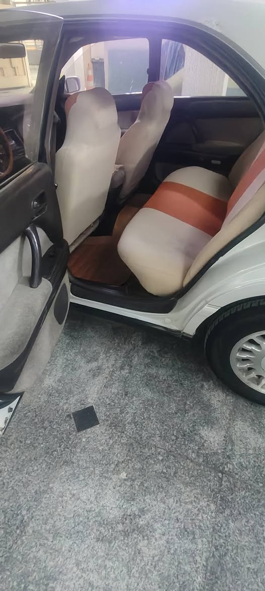 السلام عليكم من رخصة الادمن شباب بطه فصل رقم بصره للبيع بسمي مكفوله من الكص ونقل الجثه والحادث رقم انكليزي جديد لغاية 2031  محرك وكير ضمان حداديه هسه توني مسويه امامي وخلفي ارضيه جلد تخم تاير جديد شادله تبريد منظومه كامله جديده  السياره مال جناي السعر 60 وبيه مجال كلش قليل حك الجيه للاستفسار اتصال فقط عله الرقم *********** واني بخدمتكم
