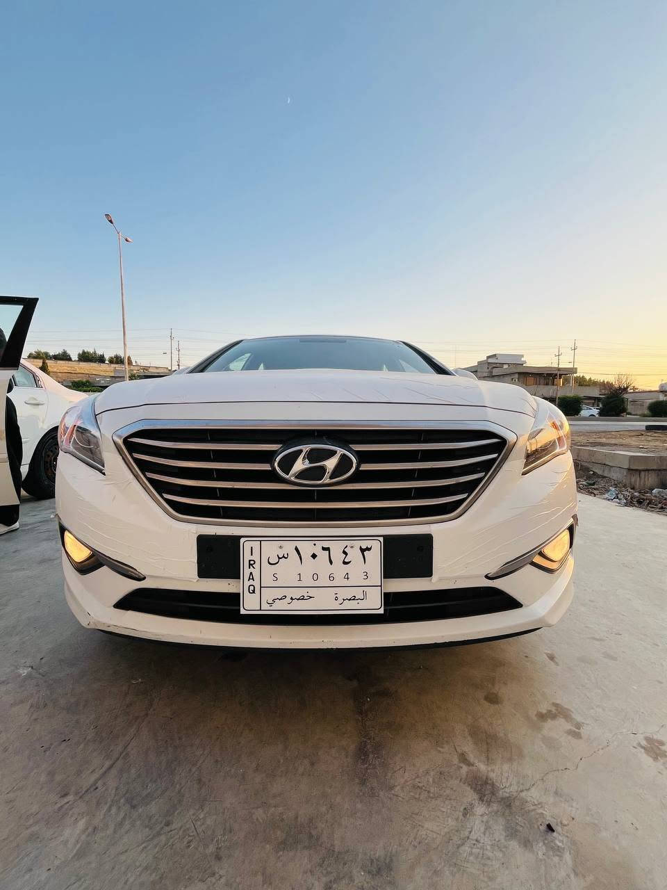 Sonata بڕاوە
مۆدێل 2018
ناو کرێمی
ئیکۆ 
بیلاد بلوتوس
دەعمو لێدرانی نیە
بیلاد غاز
تەبرید ساردو گەرم
بەس شوێن بڕاوەکانی بۆیاخە
52 گەڵاو مەجالێ کەم
شوێن دەربەندیخان
*********** دار بنديهكان, السليمانية
