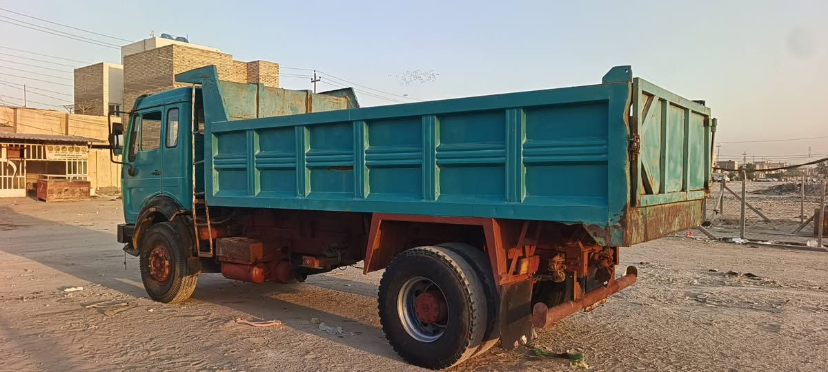 للبيع البي موديل 85 فرنسي سياره جاهز العمل سعر 110 مكان السياره نجف ستفسار ***********
