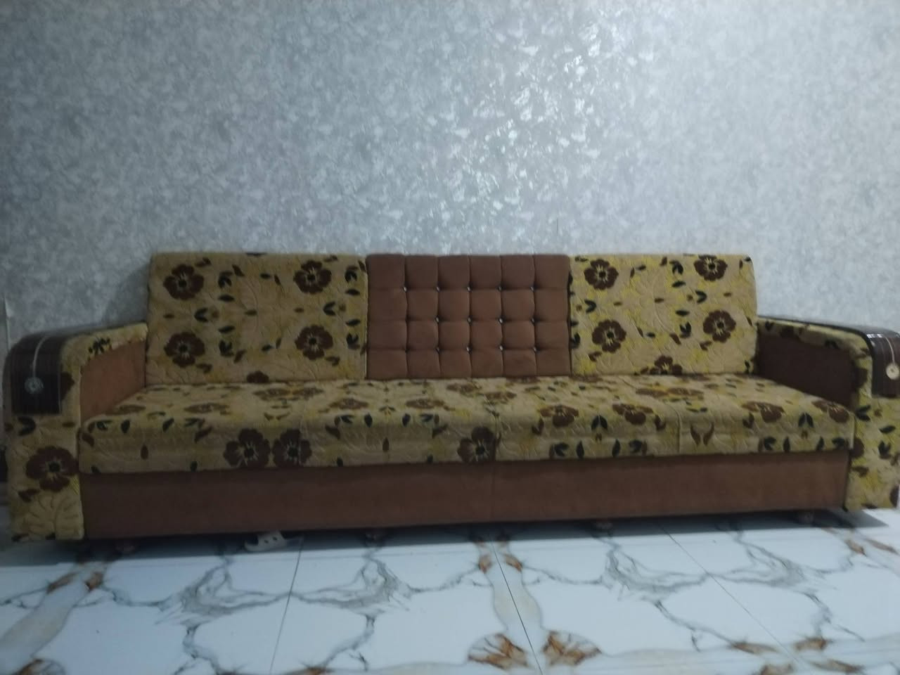 سلام عليكم معرض للبيع سعر 250وبي مجال وتخم للبيع تزكام درجه اولئ 400 وبي مجال ***********@@@
