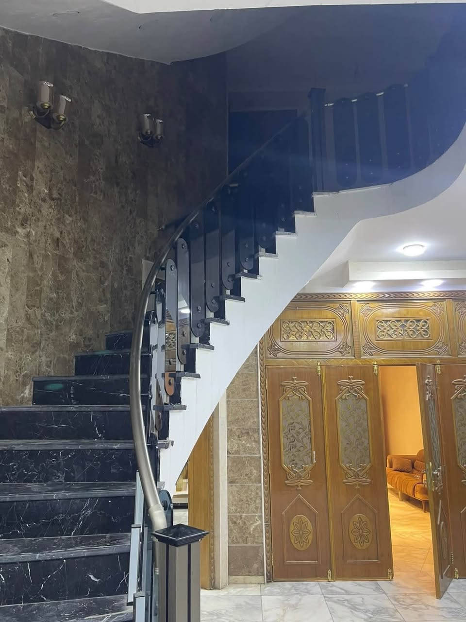 طابو صرف • ٢٠٠م • ٤نوم