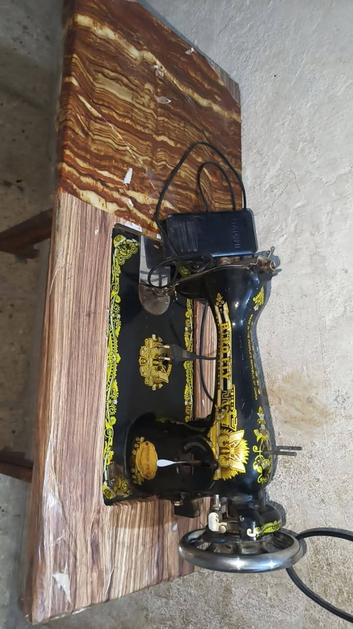 سلام عليكم ماكينه للبيع شرط الشغل شراي سراج الطفل ***********
