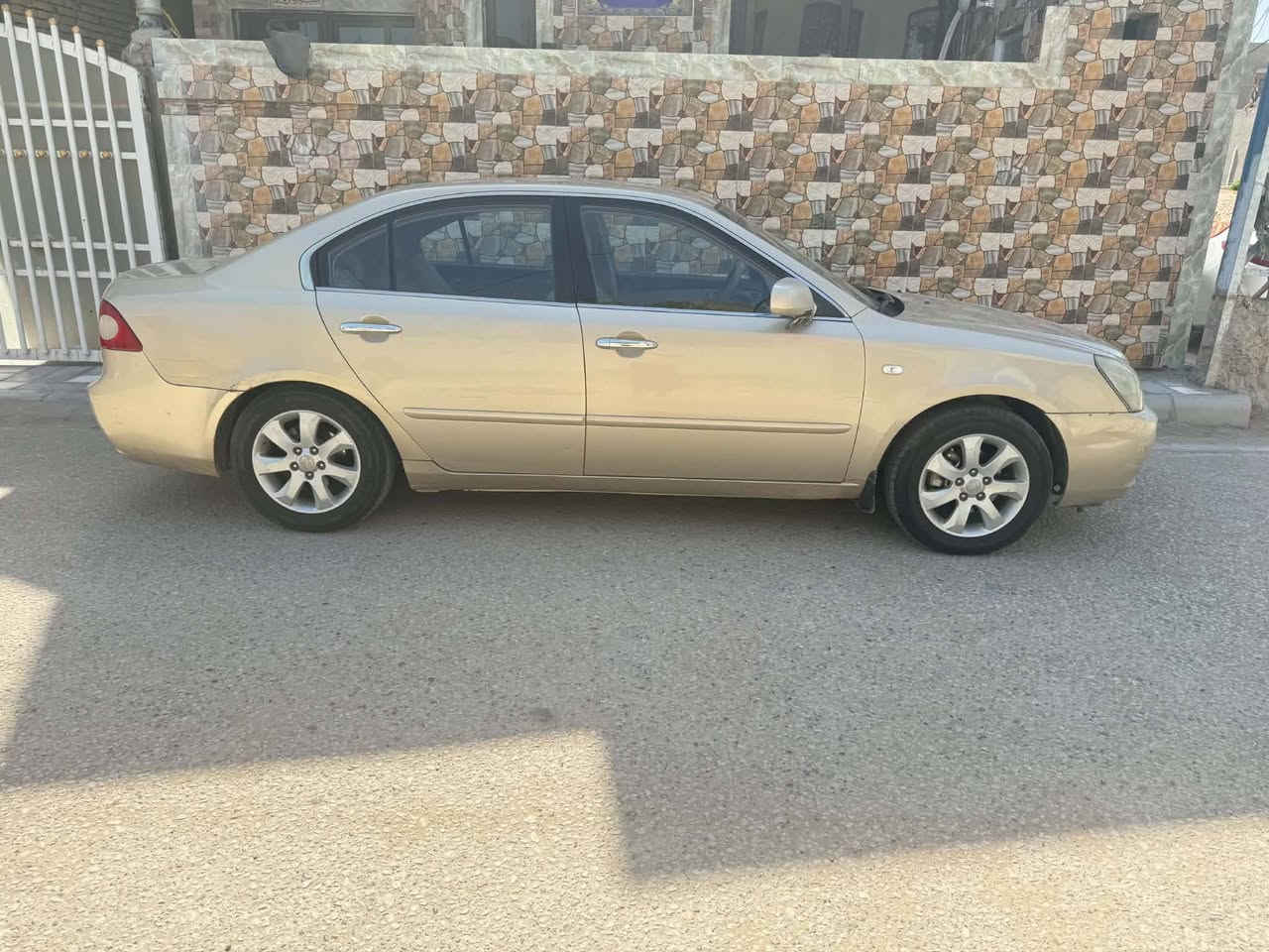 السلام عليكم اوبتما 2008 خليجي بيها چاملغ خلفي مصبوغ و الباقي كفاله تبريد تخم تاير حداديه فول مواصفات رقم قادسيه سنويه جديده السعر 92 وبيها مجال قليل 
العنوان بابل الحمزة الغربي 
الاتصال ***********
