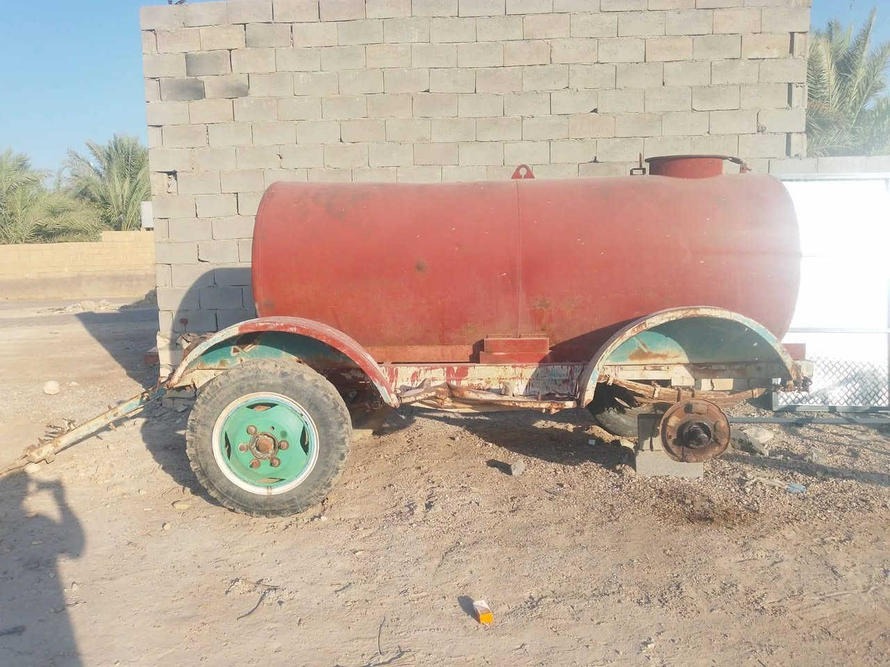 السلام عليكم
يوجد تنكتر و مقطورة وفدان  التنكتر فوركسن 69 والمقطورة السعة 8000 حديد نظيف شاصي جديد باقي التفاصيل اتصل السعر ثنيهن 3 ملايين ونص 3.500.000 المكان الانبار الرمادي  هـ ***********
