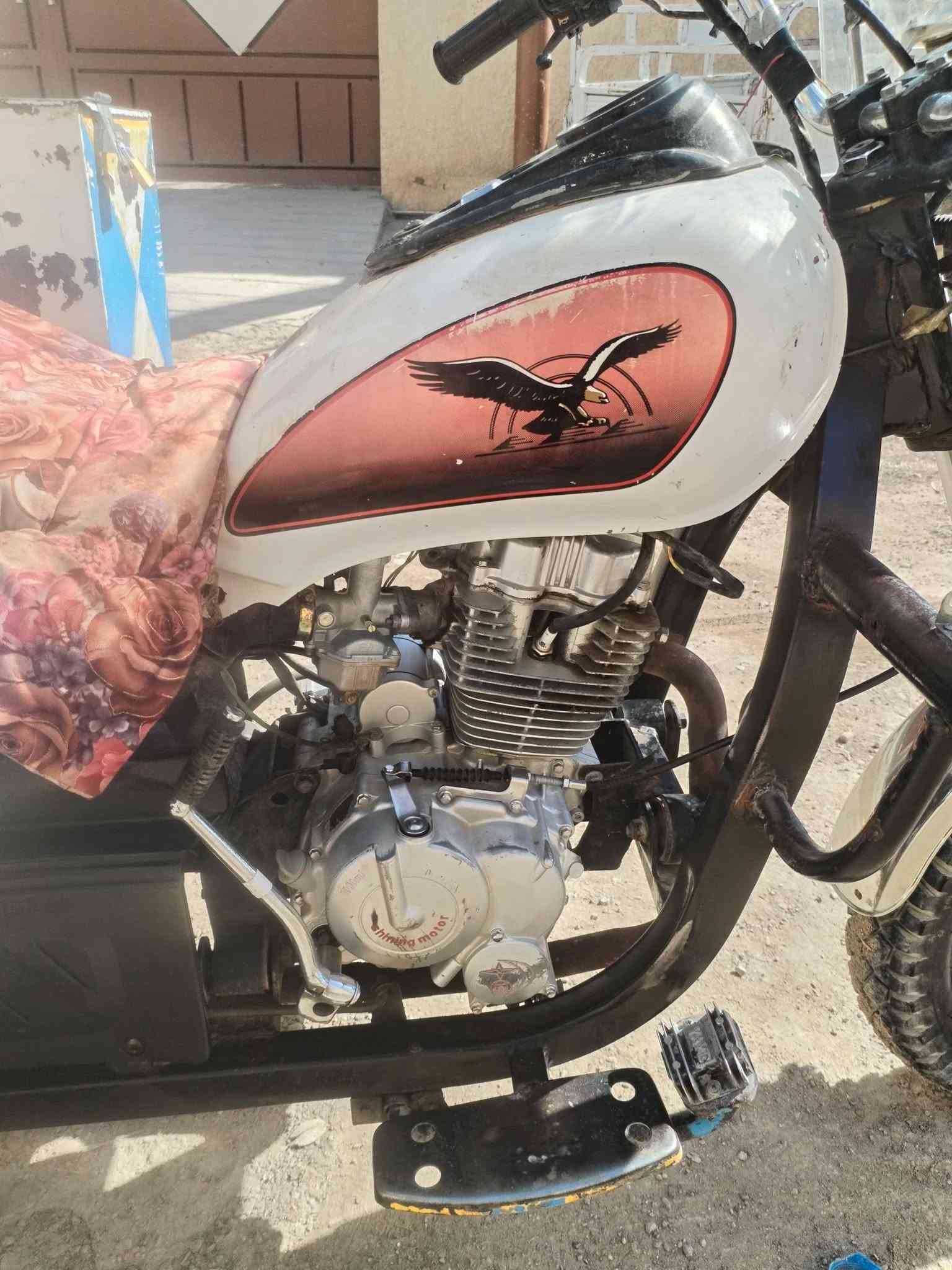 ستوته ام طير مراد اوراق اصوليه 7 موديل 20 مكفوله كفاله عامه نضيفه شغل واطلع كلشي ما ناقصهه ركبه شاصي كله نضيف سعر  مليون  و800 وبيهه مجال 
مكان بعقوبه المفرك..... ***********
