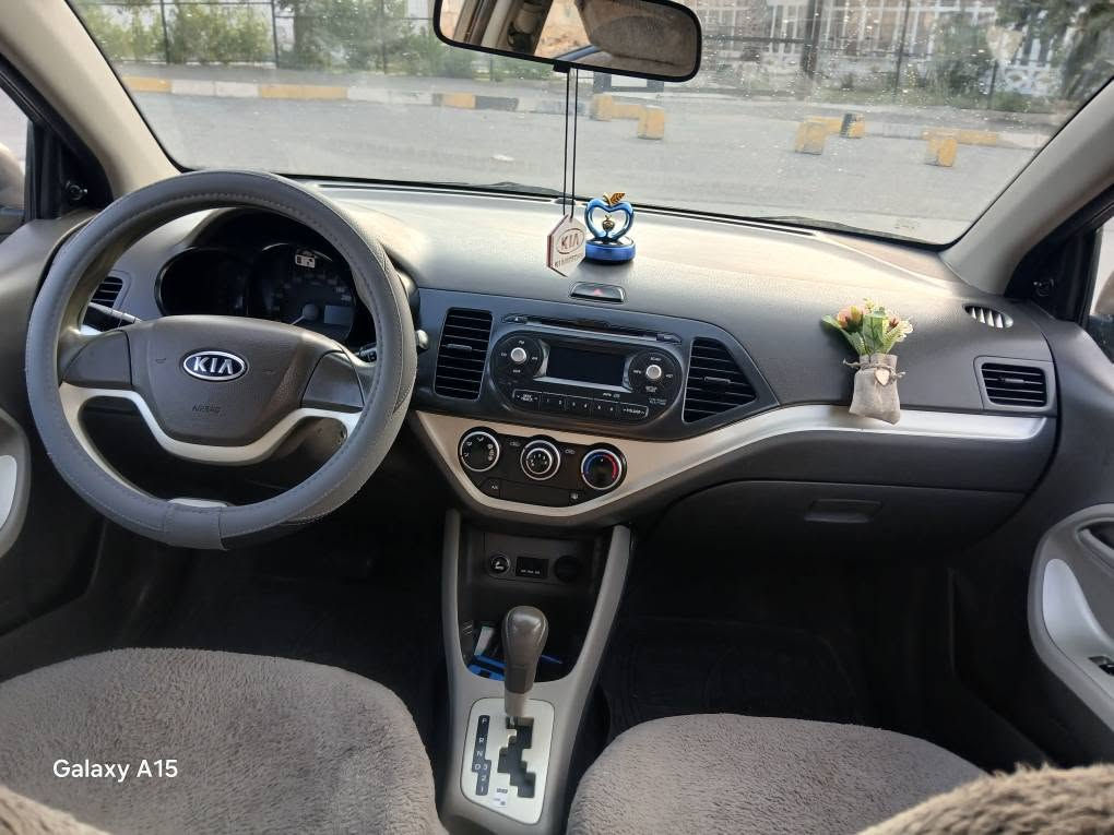 <<  كيابيكانتو >>    KIA شكل جديد نفخ 
ابودمار..موديل سيارة [[ 2012 ]] والسيارة كلين بدون صبغ شرط...وماشية قليل السيارة (( 97 )) الف كيلومتر حقيقي.
-أتصال علرقم//***********
-مكان سيارة كركوك.
-سعر السيارة (( 82 )) ورقة..وبي مجال.
- المنشأة السيارة صناعة كوري. 
 -رقم سليمانية دولي رقم جديد وهزة جديد وفحص مروري براد جديد وسنوية جديد يعني بتحويل ماتحتاج السيارة فقط تأخذ سنوية لتحويل شرط التحويل.
-لون السيارة مميز (( رصاصي علجكليتي ))
-مواصفات السيارة وارد خليجي..كير أوتوماتيك.. مكينة اربعة سلندر المرغوب مامفتوح...نظام أيكو أقتصادي...تبريدثلج..وتدفئة..سويج جداحة حساس قفل مركزي سنتر لوك...داخل سيارة مطعم برونزي علرصاصي...ويل عادي كبات علامة كباتن
 بلاد شركة حجم أطارات14 ...مانع ضباب..جامات أمامي كهرباء....ستوب لايت...يو بي أس...بلاجكتور...سيارة داخل الغرفة بية مكان وضع النظارة...بية مواصفات أيرباك...جنح علصندوق بلادي...أسبير جوكر علشركة...صندوق بصمة بلاد...كشنات داخل غرفة السيارة مغلف بفروة خام...السيارة بدون مصروف جاهزة* كركوك, العراق

