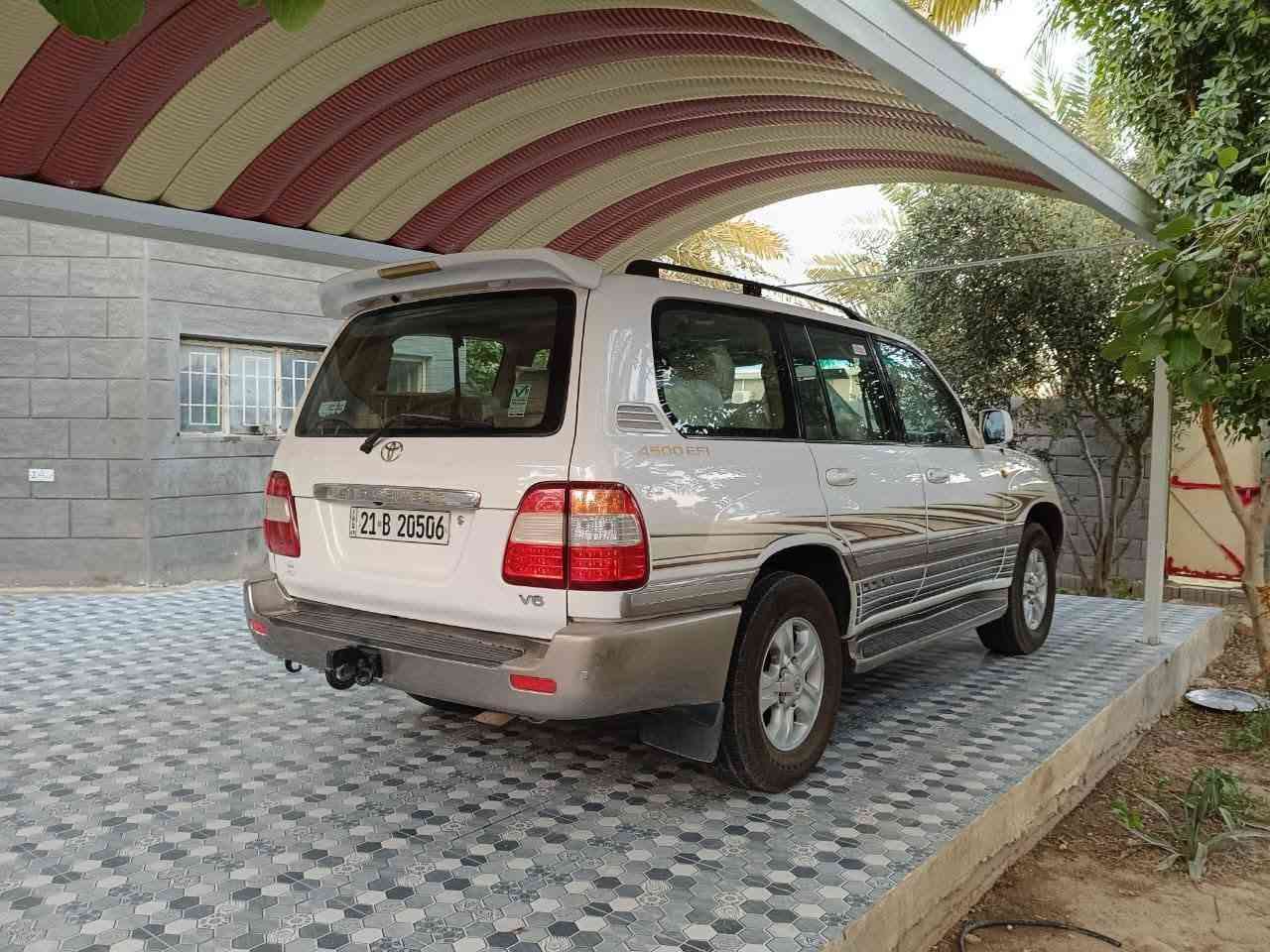 للبيع لاندكروز موديل 2001 بلادي بدون تحديث رقم سليمانيه تحويل ثاني يوم السعر 150 ورقه وبي مجال مكان الانبار 
***********
***********
