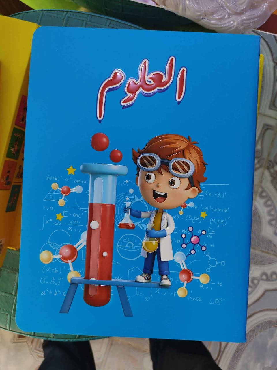 دفاتر مدرسية خياط تأتي في علبة خاصة تحتوي على جميع المواد الدراسية للمراحلة الابتدائية السعر 9 آلاف فقط العنوان حي المعلمين الجديد الفتحة الثانية قرب مدرسة طرابلس انستا MK_KABE الهاتف *********** عمارة, ميسان
