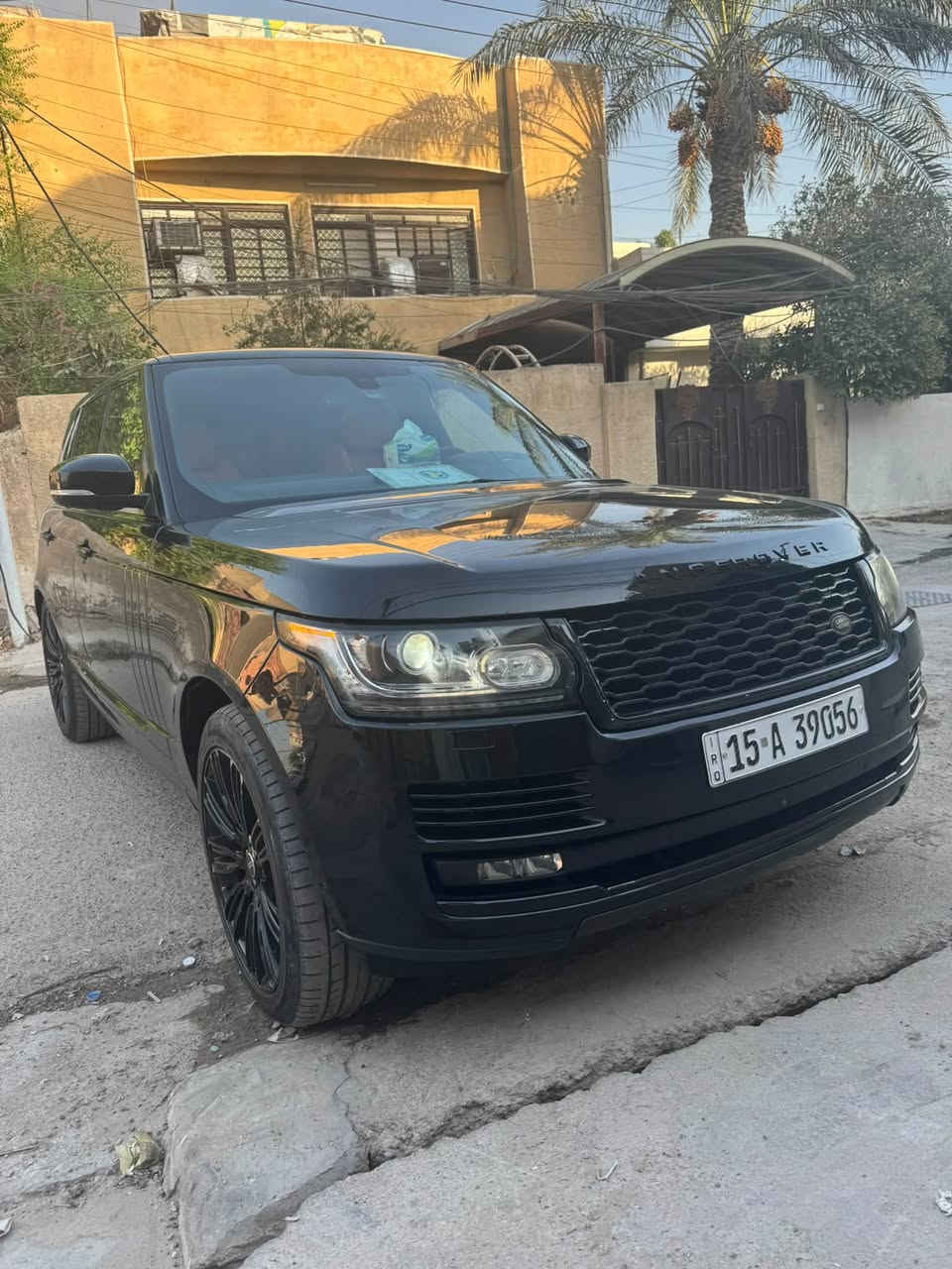 🚘🔥 للبيع رنج روفر أوتوبيوغرافي
موديل 2016
ممشى 150كم
فول مواصفات ✨
بانوراما 
شاشه 
كامرات 360
كشنات تبريد وتدفئه 
مواصفات الاوتو بايكرفي معروفه 

💰 السعر: 210$

📞 للتواصل: *********** 
📍بغداد الاعلالم
