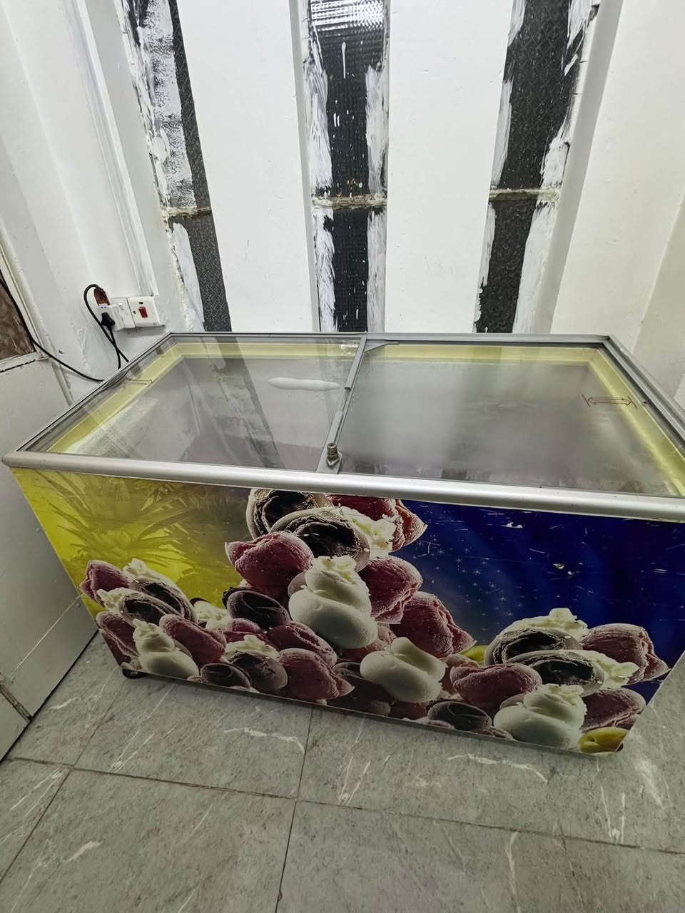 سلام عليكم للبيع الجبيره سعرها 350 والصغيره 150 نظيفات مال بيت مكاني الدورة الميكانيك ***********
