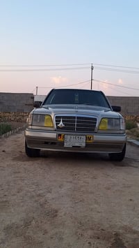 مارسيدس ٨٨ • محرك ٢.٥ • رقم بغداد