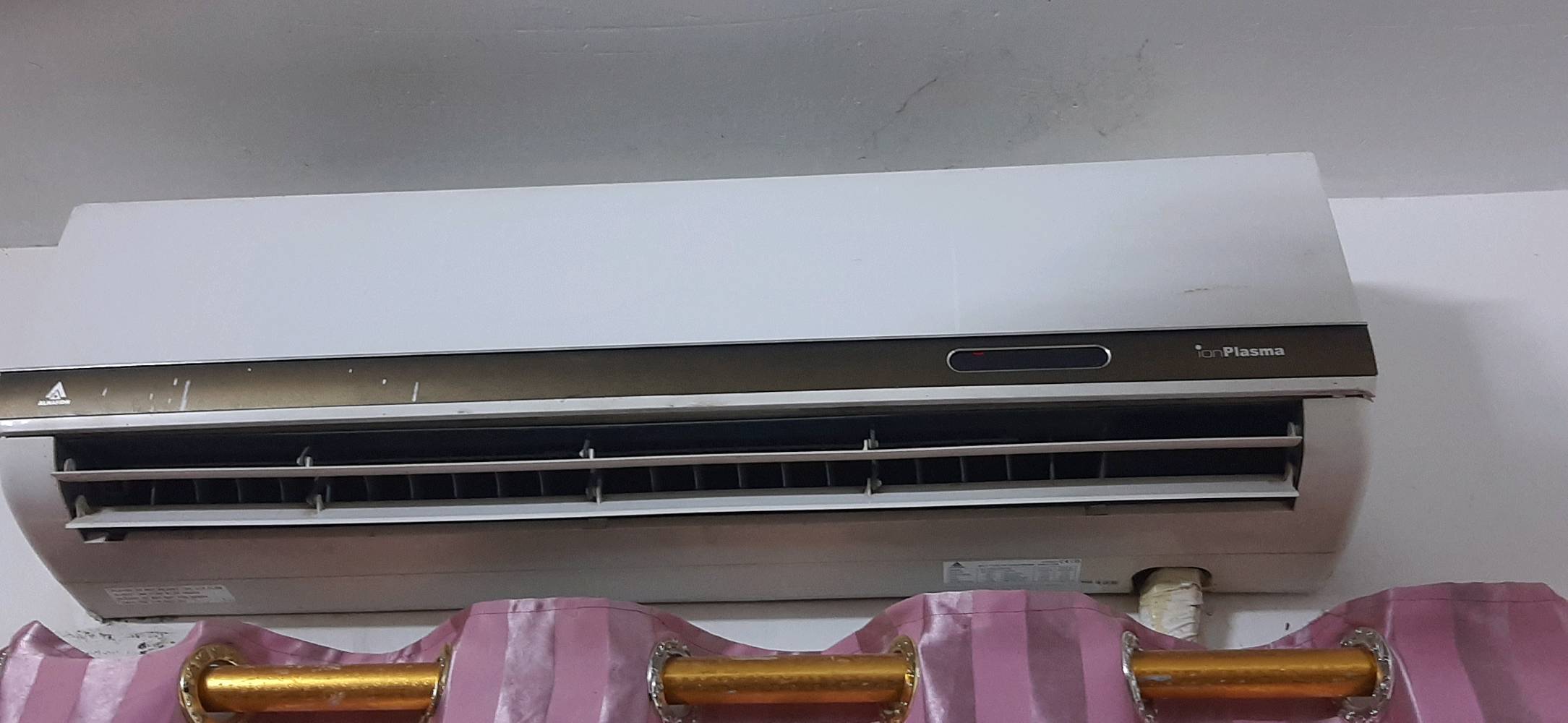 سبلت 2 طن للبيع شغال شرط الفحص والشغل مكاني كوت / حي الحوراء / زين القوس
***********
واتس ***********
السعر 300 بي مجال بسيط ..