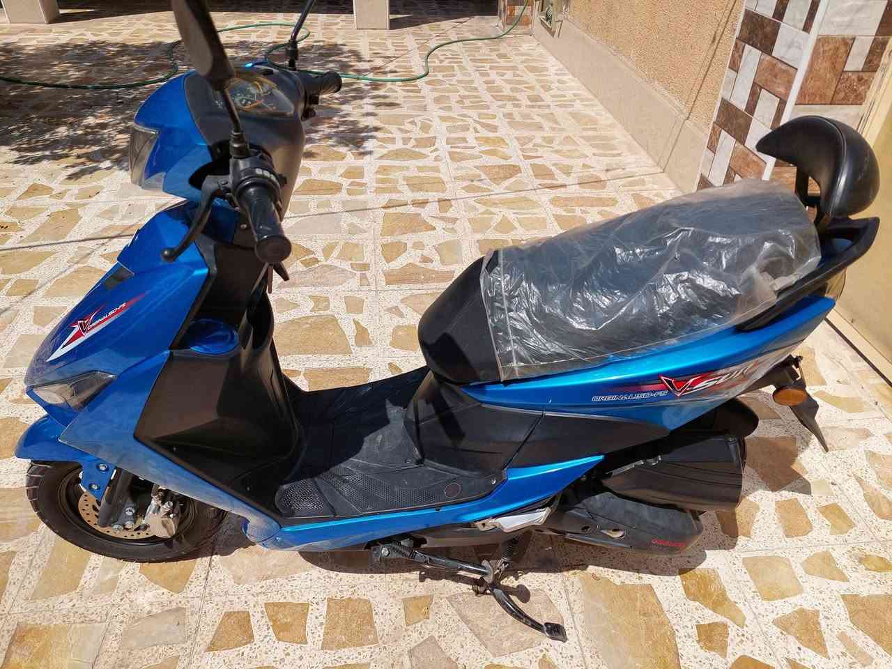 ♦️دراجة FS  للبيع
♦️دراجة موديل 2025 ♦️سويج عدد 2♦️بصمة عدد 2♦️
♦️محرك  150cc
♦️كهربائيات كلها شغالة
♦️نكرة دراجة نظافة كدامكم الصور تحكم 
♦️المكان ديالى المقدادية
♦️السعر  450 الف وبي مجال بسيط

رقم الهاتف 
♦️♦️♦️♦️***********♦️♦️♦️♦️
