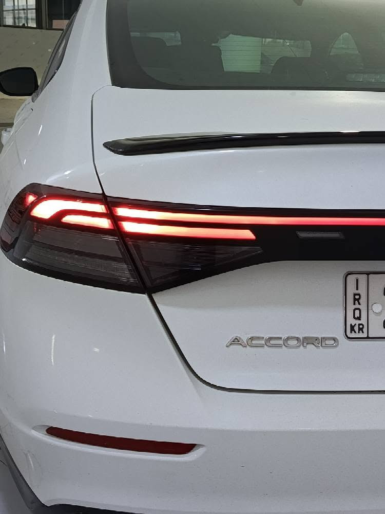 Honda Accord 🚘 هوندا اكور 2023 
Sport L

✅ مواصفات سبورت ل كشنات جلد ويل مات
✅السيارة رقم و سنويا جديدة حتا 2031
✅ 4 قطعة صبغ - صفحة النفر صبخ امريكا
✅ ماشية 100 الف کیلومتر 
✅ مكينة 2.0 هايبرىد 
✅ سيارة فقط للبيع  
✅ تحويل وكالة نفس اليوم 
✅ الغرامات راح ينزل من سعر 
مكان السيارة دهوك معارض تيرمينال الرقم 55 📍 
بنسبة سعر السيارة 179💲 و قفل 
***********☎️
 

#هوندااكورد2023
#اكورد2023
#hondaaccord2023
#accord2023
#duhokterminalcars
#accordsport سميل, دهوك
