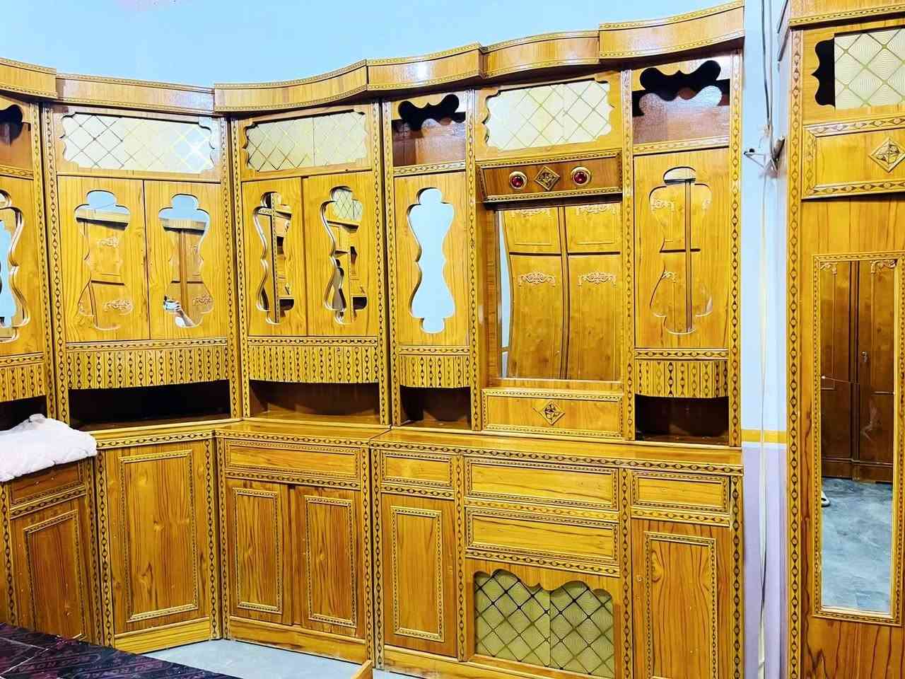السلام عليكم سوق القائم غرف شد نقل وصلتك علينا 1,300, وبيها مجال والتواصل على هذا الرقم
*********** 👉
