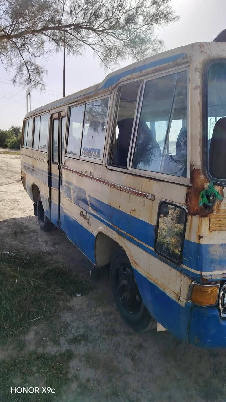 السلام عليكم كوستر البيع موديل80محرك القديم24يبخر مكان 
بابل القاسم  *********** السعر3500وبيه مجال
