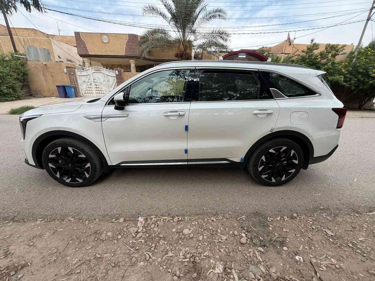 سورنتو ٢٠٢٤ • ٦ سلندر • ٧ راكب