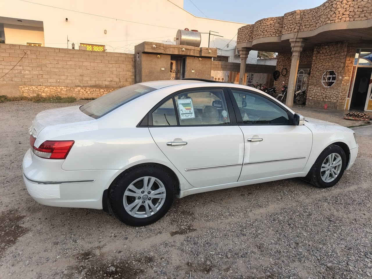 سلام عليكم للبيع سوناته موديل 2011 خليجي فول مواصفات كفاله عامه محرك كير كفاله تخم تاير جديد جاهزه مابيه اي نقص رقم انبار الجديد نكليزي تحويل مباشر  محرك 2400 بلادي سيارة معنه الكلمه جديدة ما بيه كل نقص بسمي تحويل مباشر مال جناي ماشيه 333 حقيقي ع ايد واحده ومسوي عليه ادامه كاملة مكان السياره الانبار الرمادي هيت  سعر 130 وبيه مجال لشراي شي بصيط     ***********    ***********
