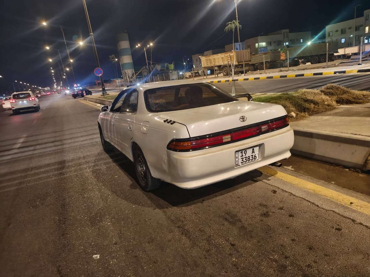 مارك نفخ رقم كربلاء انكليزي بسمي سنويه لل٣١ .. هزه لل٢٧.  مكفوله من الكصه مكينه وكير بطه نضاف كهربائيات كله شغاله حداديه نضيفه تخم تاير  نضيف باتري جديد سياره جاهزه وحلوه  سعره ٣٦ بيه مجال بسيط مكان نجف ***********
