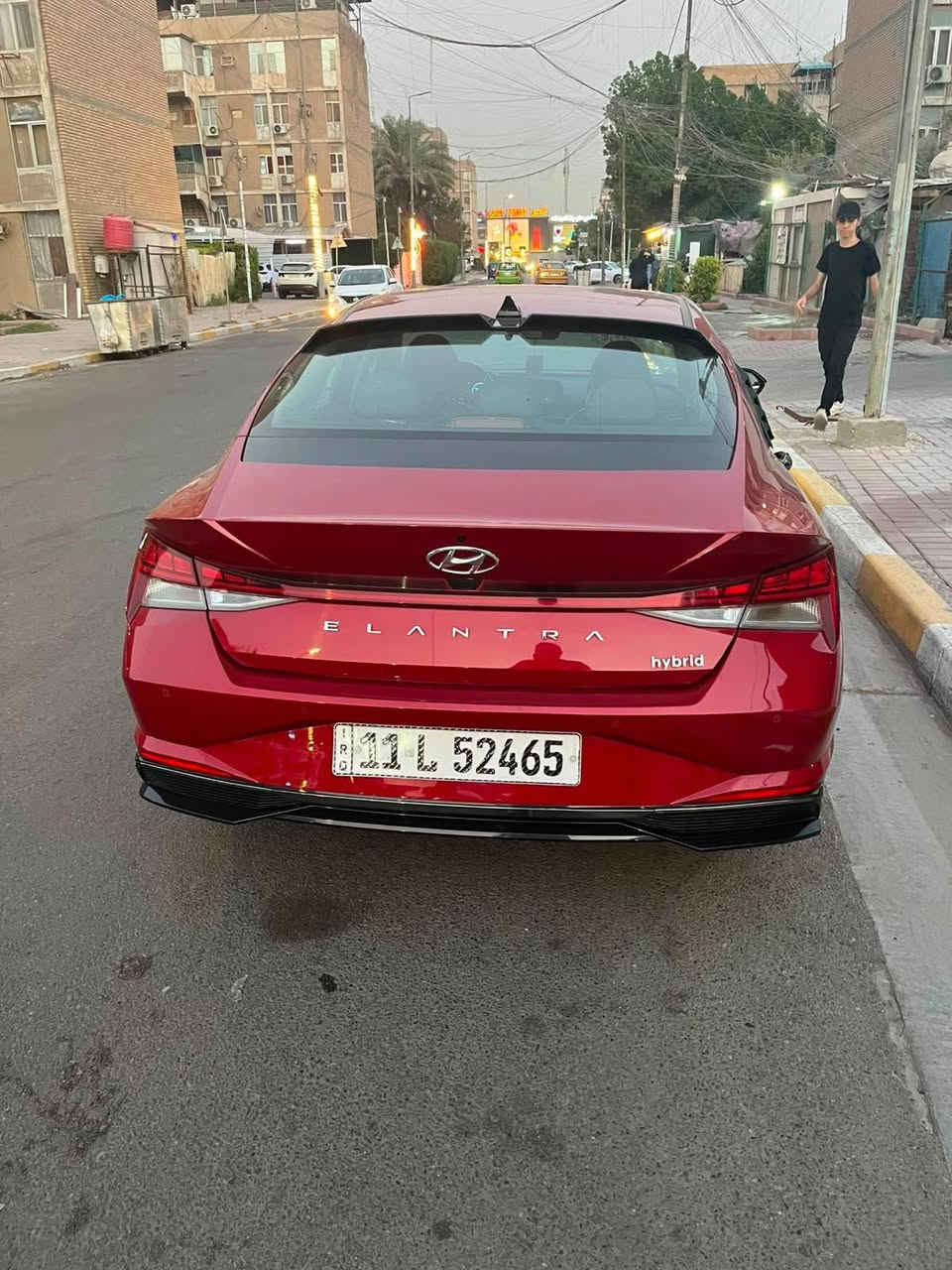السلام عليكم للبيع النترا هايبرد 23موديل
ماشيه 37 مايل 
الون احمر
السياره فول 
فتحه سقف
كشنات تدفىة تبريد
توقف ذاتي 
السياره من الاخير حادثهه بنيد مبدل ومصبوغ 
جامل الايمن صبغ والايسر صبغ للجماليه
السعر 135 وبي مجال
مكاني بغداد زيونه 
 ***********
