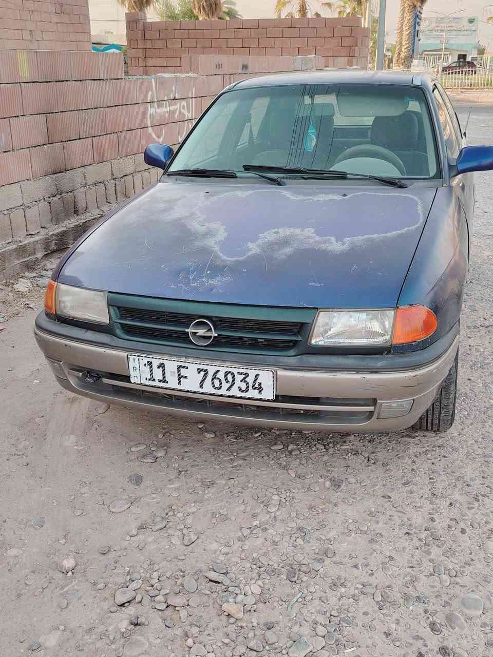 السلام وعليكم للبيع اوبل استرا موديل 1992 رقم بغداد الرقم الدولي سنوية جديدة محرك 1.6 كير ومحرك مكفولات بلادية شركة فقط دوس وهلالات امعمر صدر امامي وخلفي جديد غرفتهة جديدة
السعر 33$ وبيهة مجال
مكاني سامراء
***********
