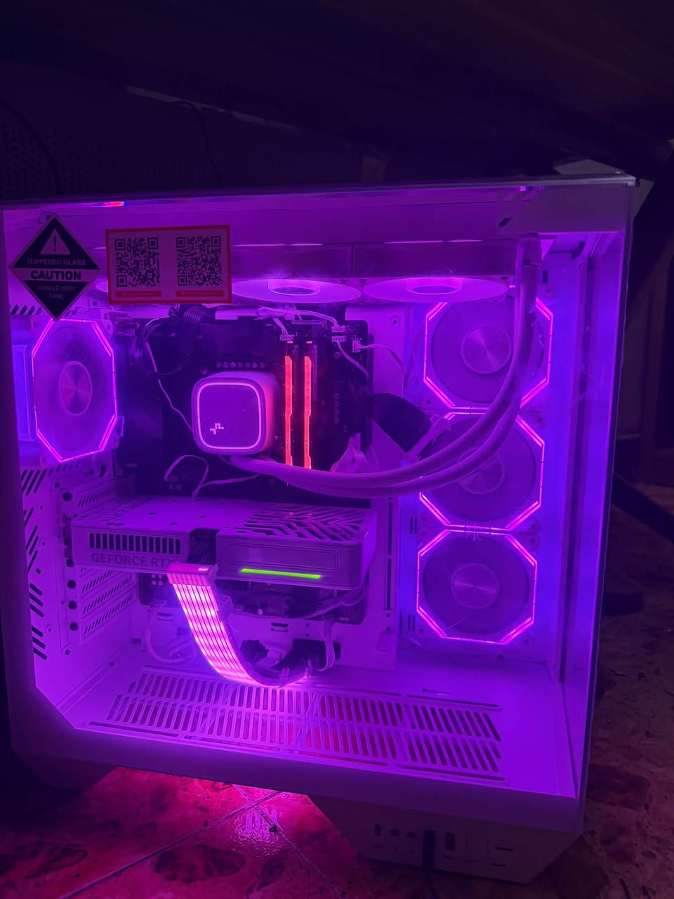 pc للبيع كامل غراض + كراتين
2

CPU i7 12700k

Gpu 5070 كيكا بايت 

Mb/asrock 790 z

Ram 32/3600

Storg ١ m.2  

Power 850

ضمانك سنه ع كل القطع 

مكاني محافظه بابل ومتوفر توصيل 

***********
