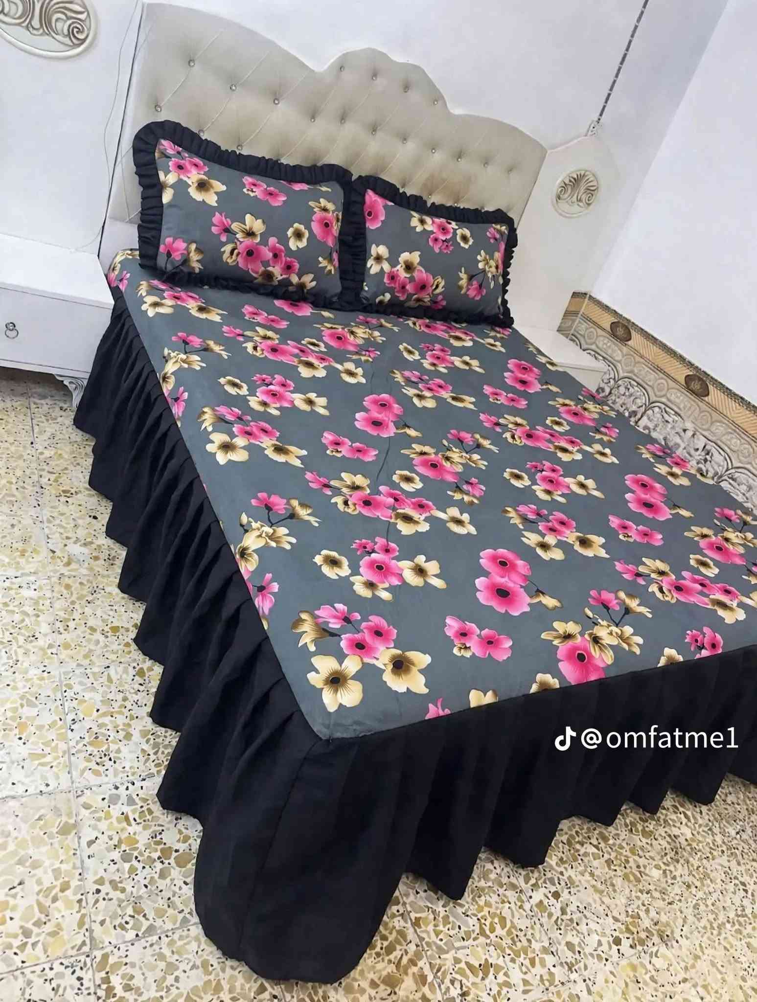 فرشه جربايه نفرين شتوي لاستيك يتوفر توصيل

نص مكتوب في الصور:
- ١٧ ألف
- @omfatme1
