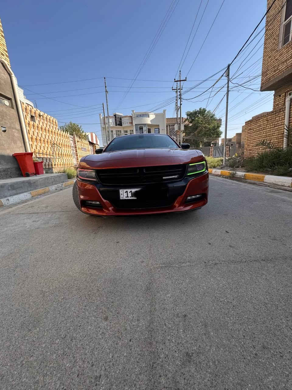 دودج تشارجر SXT • ٢٠٢٠ • مشمشي