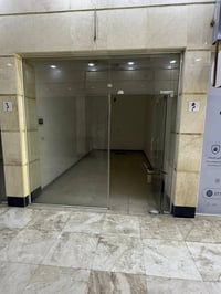 محلات للايجار عنوان زيونه شارع ربيعي ستفسار 07713343441