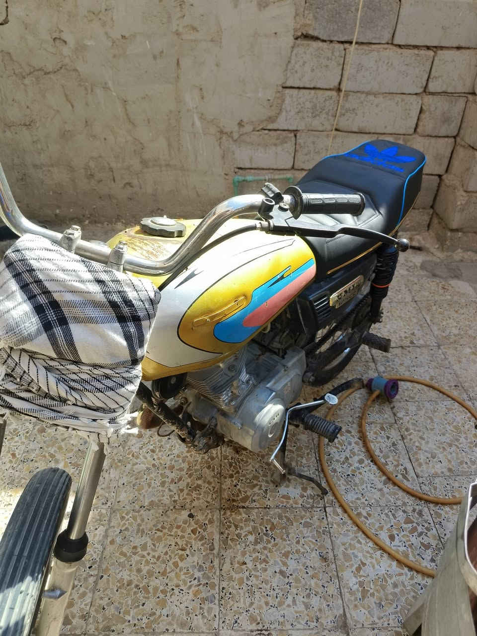 السلام عليكم دراجه كلك للبيع خيط بخار خفيف انا نجف سعر 250 بها مجال الشره وهذا رقمي
***********
