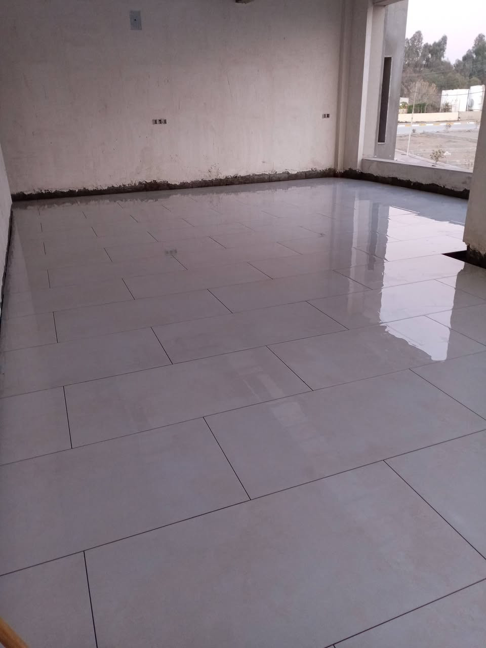 اسطه سيراميك شغل درجة أولى للإتصال ***********
