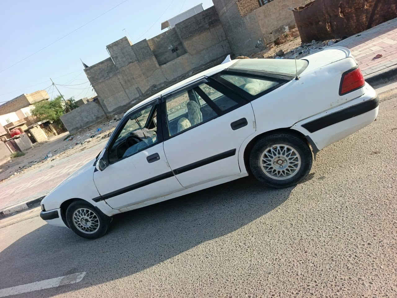 السلام عليكم سياره دايو سبرو سياره كير مكينه حداديه تخم تاير كله جديد سياره مامحتازه ربع دينار تحويل ثاني يوم سنويه 2028 كلهه شغاله جاهزه للخير مكان السياره كربلاء شارع النجف يم جامعت سعر 15 وبهه مجال ***********
