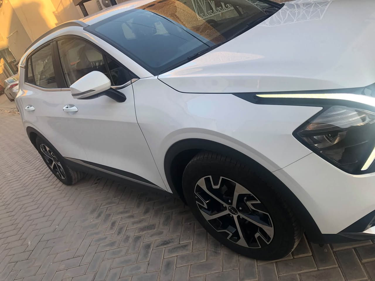 سبورتج ٢٠٢٥ خليجي مكفول ماشية ١٣ الف رقم اربيل بااسمي السعر ٢١٥ مواصفات عادية ورادار جانبي للاستفسار *********** مكاني بغداد - الاعظمية
