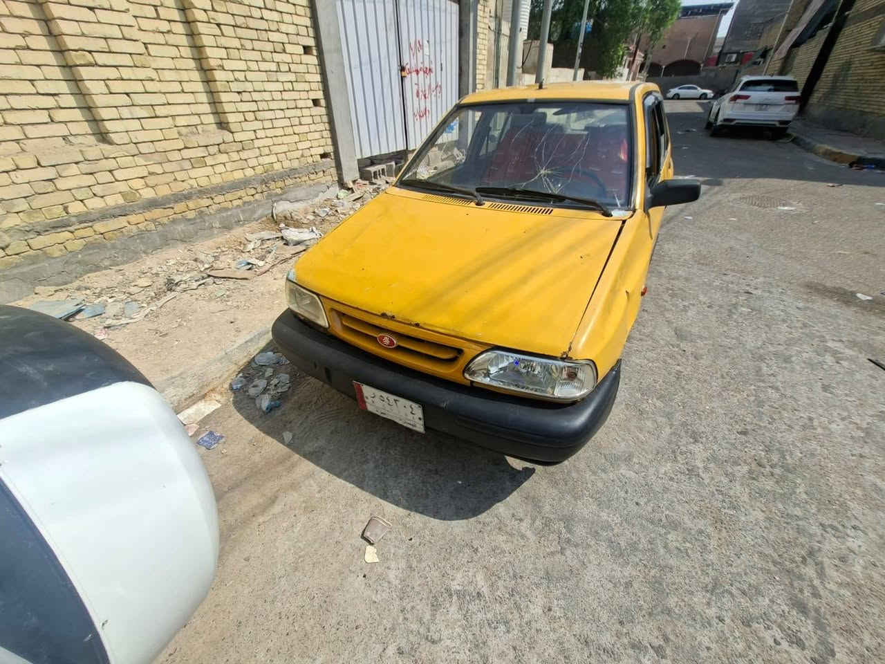 سايبا • زجاج مكسور • اصولية تحويل
